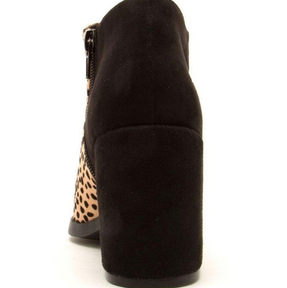 QUPID Leopard Animal Print Suede Point-Toe Colorblock Two-Tone Ankle Booties NWT - Picture 5 of 8